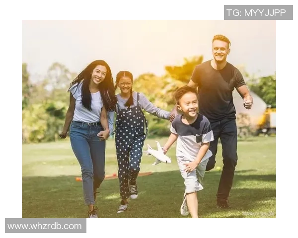 亲子露营与儿童足球的完美结合让孩子们在大自然中快乐成长